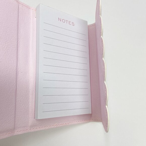 ECCOLO | Light Pink Scalloped Memo Pad Gold Detail - Picture 7 of 7